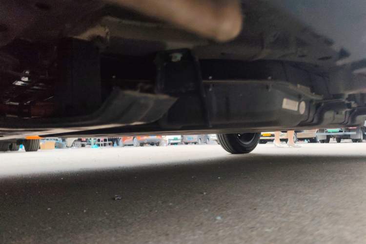 Used Leapmotor T03 2023 200 Lite Edition Chassis Front Left