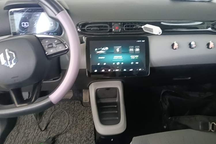 Used Leapmotor T03 2023 200 Lite Edition Audio And AC Panel