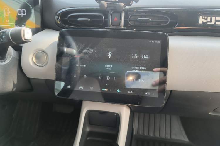 Used Leapmotor T03 2023 200 Lite Edition Audio And AC Panel