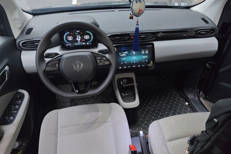 Used Leapmotor T03 2023 200 Lite Edition Center Console