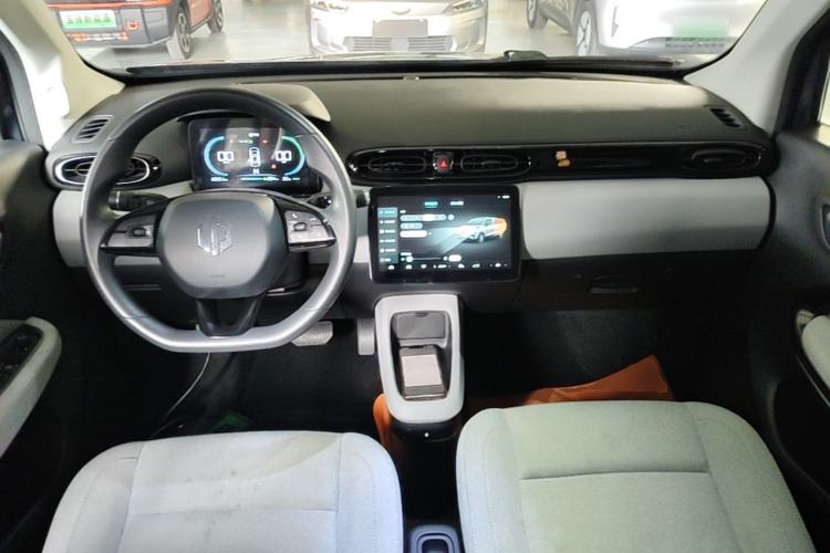 Used Leapmotor T03 2023 310 Lite Edition Center Console