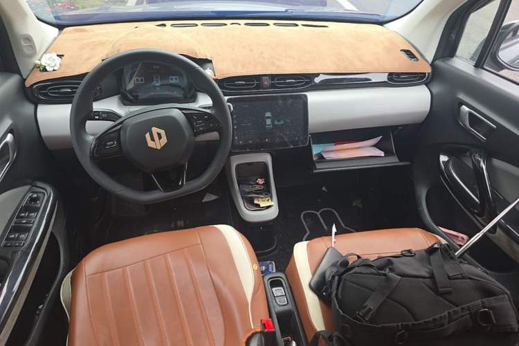 Used Leapmotor T03 2023 403 Lite Edition Center Console