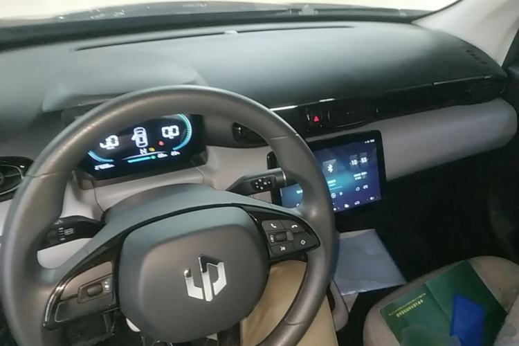 Used Leapmotor T03 2023 310 Lite Edition Center Console