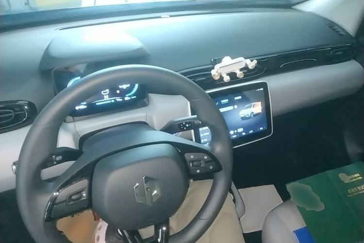 Used Leapmotor T03 2023 200 Lite Edition Center Console