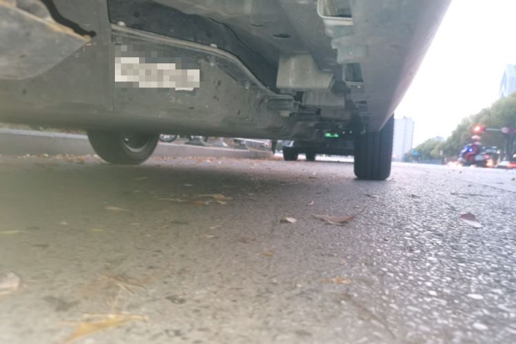 Used Leapmotor T03 2023 310 Lite Edition Chassis Front Left