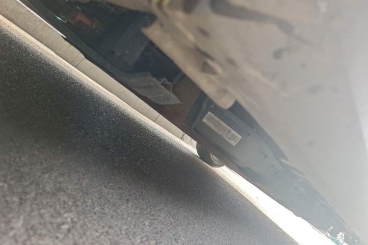 Used Leapmotor T03 2023 310 Lite Edition Chassis Front Left