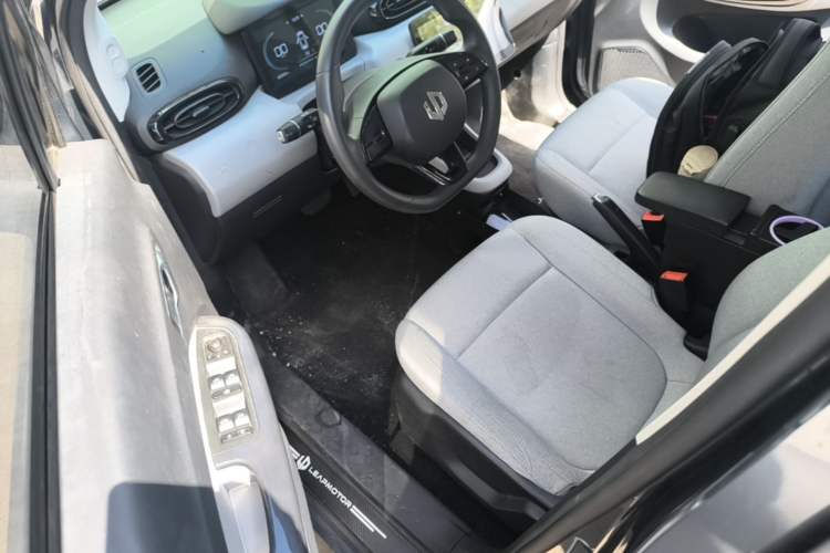 Used Leapmotor T03 2023 200 Lite Edition Driver Seat