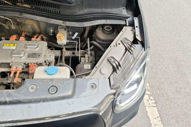 Used Leapmotor T03 2023 310 Lite Edition Engine Bay Left