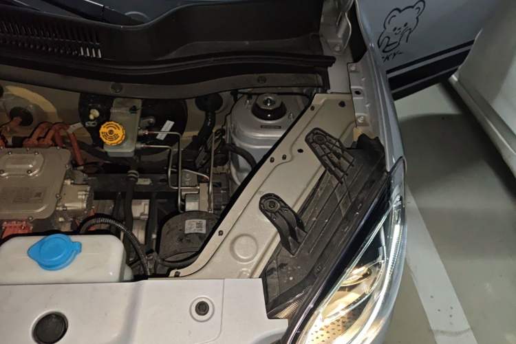 Used Leapmotor T03 2023 200 Lite Edition Engine Bay Left