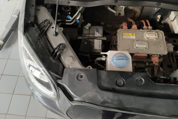 Used Leapmotor T03 2023 200 Lite Edition Engine Bay Right
