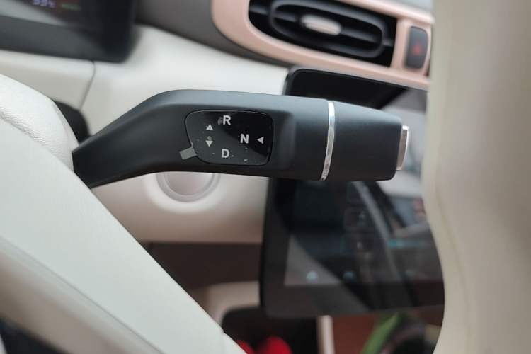 Used Leapmotor T03 2023 310 Lite Edition Gear Lever
