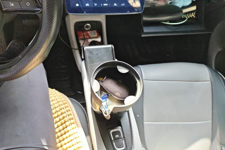 Used Leapmotor T03 2023 310 Lite Edition Gear Lever