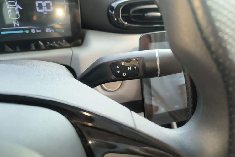Used Leapmotor T03 2023 200 Lite Edition Gear Lever