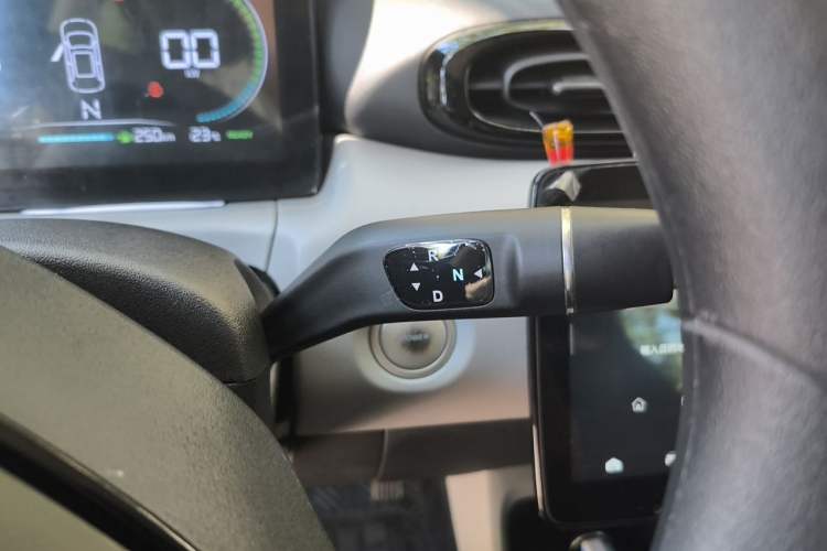 Used Leapmotor T03 2023 310 Lite Edition Gear Lever