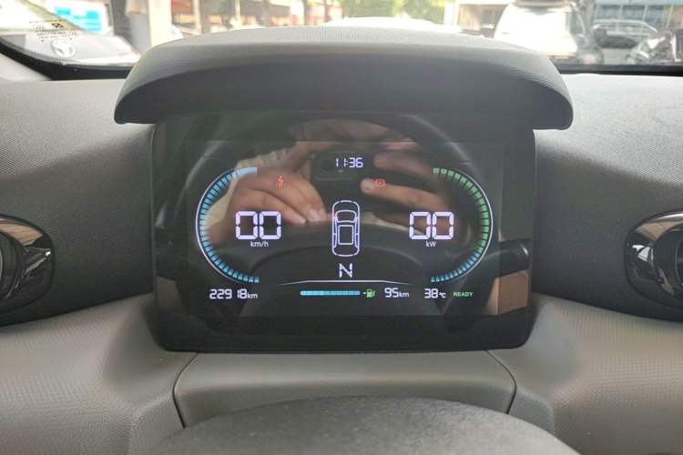 Used Leapmotor T03 2023 310 Lite Edition Instrument Cluster