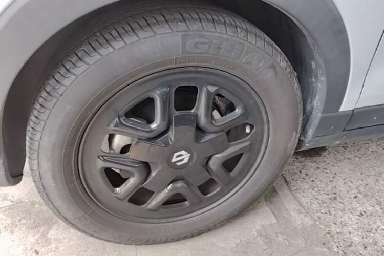 Used Leapmotor T03 2023 310 Lite Edition Left Front Wheel Hub