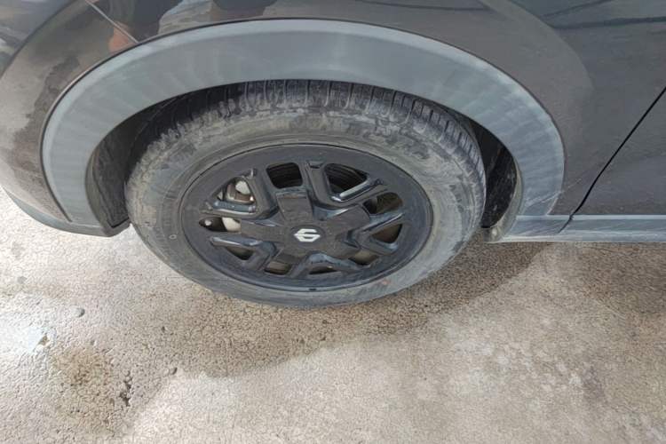 Used Leapmotor T03 2023 310 Lite Edition Left Front Wheel Hub