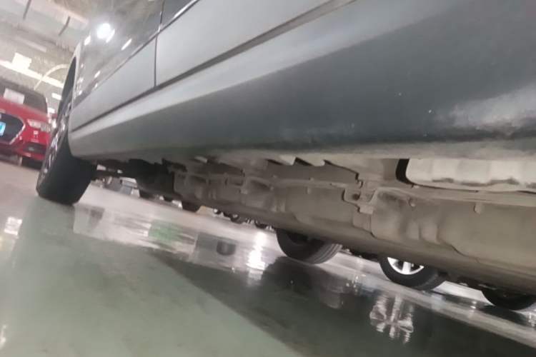 Used Leapmotor T03 2023 310 Lite Edition Left Side Sill