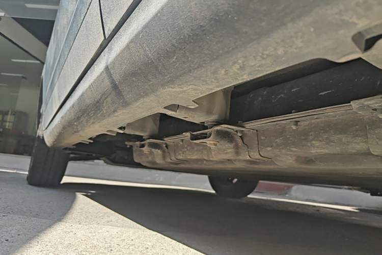 Used Leapmotor T03 2023 310 Lite Edition Left Side Sill