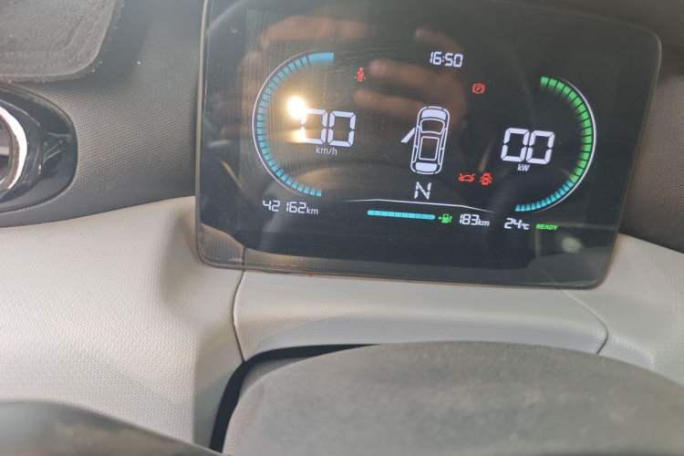 Used Leapmotor T03 2023 310 Lite Edition Odometer Close Up