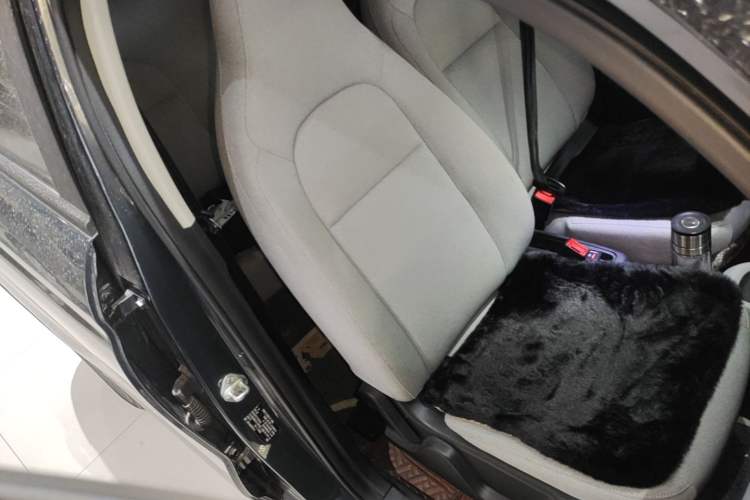 Used Leapmotor T03 2023 310 Lite Edition Right Front Seat