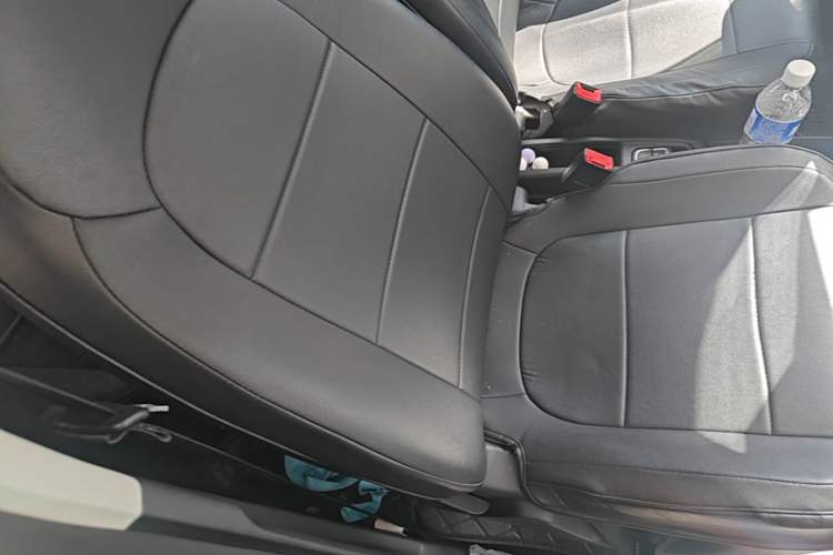 Used Leapmotor T03 2023 310 Lite Edition Right Front Seat