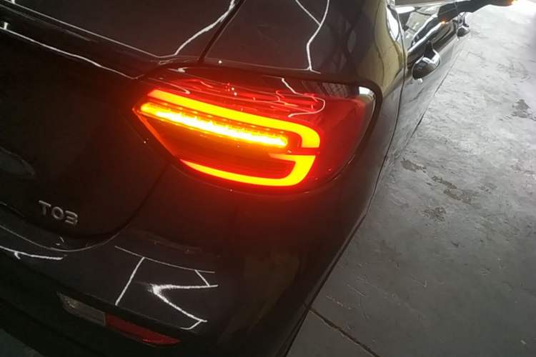 Used Leapmotor T03 2023 200 Lite Edition Right Rear Taillight