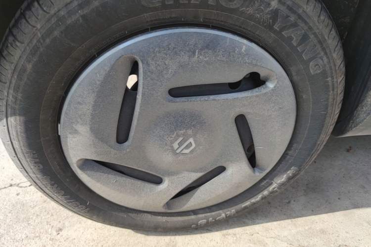 Used Leapmotor T03 2023 200 Lite Edition Right Rear Wheel Hub