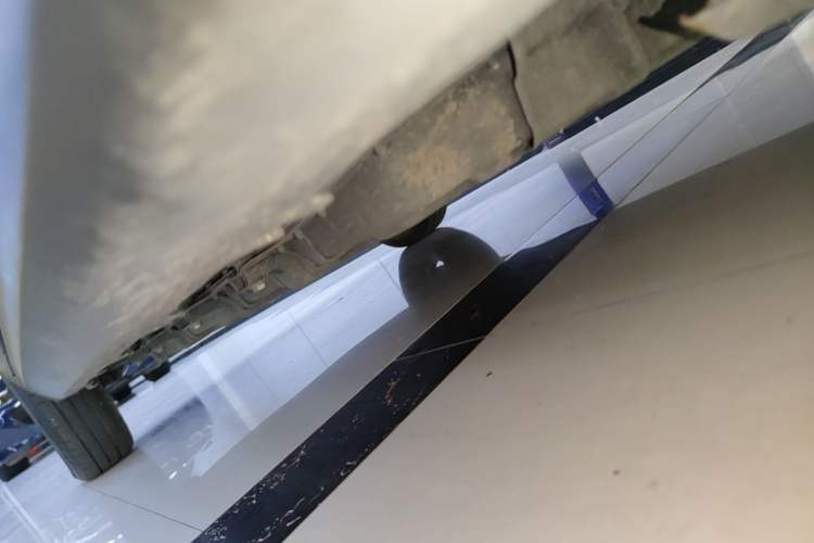 Used Leapmotor T03 2023 403 Lite Edition Right Side Sill