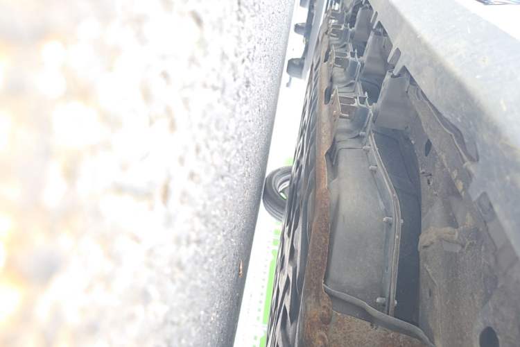 Used Leapmotor T03 2023 403 Lite Edition Right Side Sill