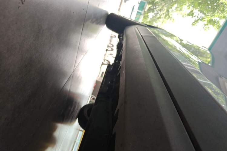 Used Leapmotor T03 2023 200 Lite Edition Right Side Sill