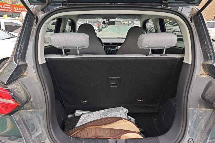 Used Leapmotor T03 2023 200 Lite Edition Trunk
