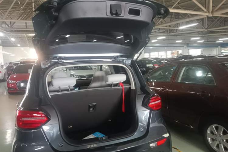 Used Leapmotor T03 2023 310 Lite Edition Trunk