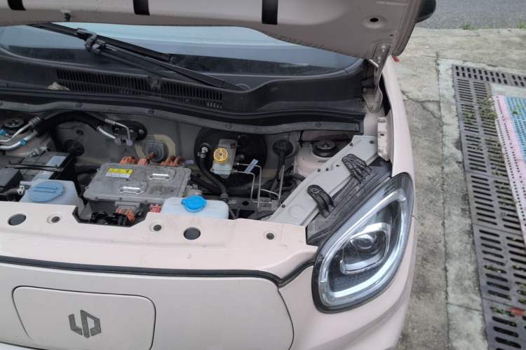 Used Leapmotor T03 2023 200 Lite Edition Engine Bay Left