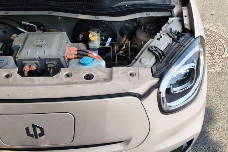 Used Leapmotor T03 2023 403 Lite Edition Engine Bay Left