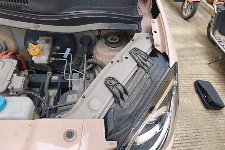 Used Leapmotor T03 2023 310 Lite Edition Engine Bay Left