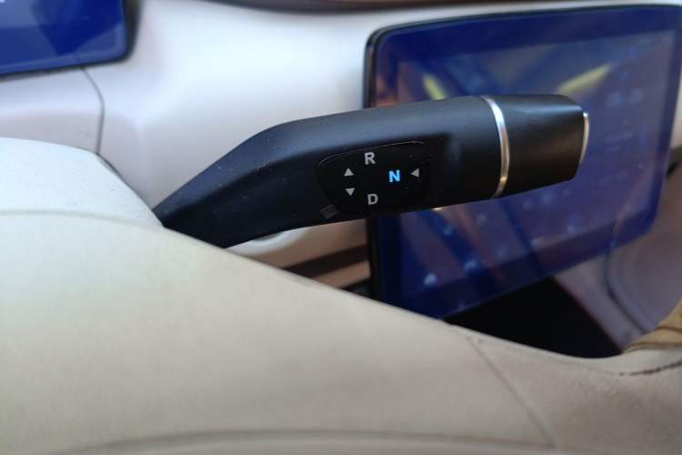 Used Leapmotor T03 2023 200 Lite Edition Gear Lever