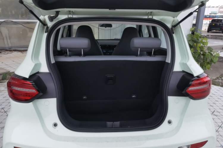 Used Leapmotor T03 2023 403 Lite Edition Trunk