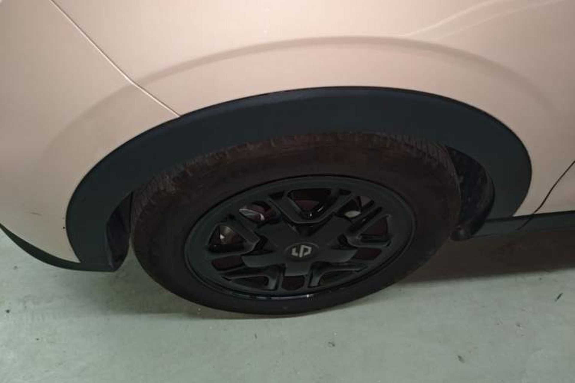 Used Leapmotor T03 2023 310 Lite Edition Left Front Wheel Hub