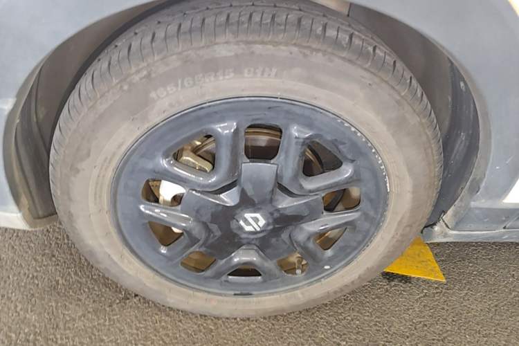 Used Leapmotor T03 2023 403 Lite Edition Left Front Wheel Hub