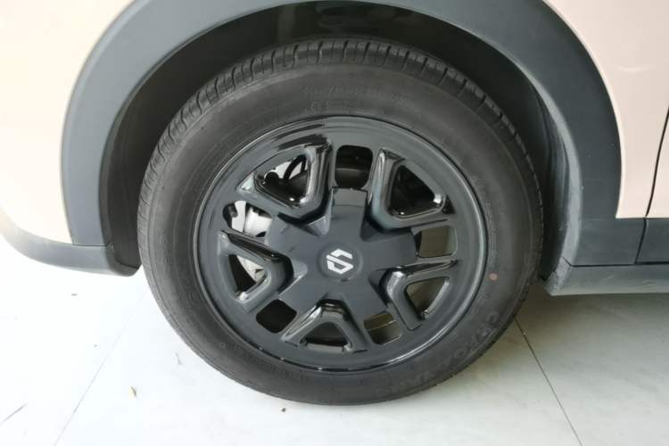 Used Leapmotor T03 2023 310 Lite Edition Left Front Wheel Hub
