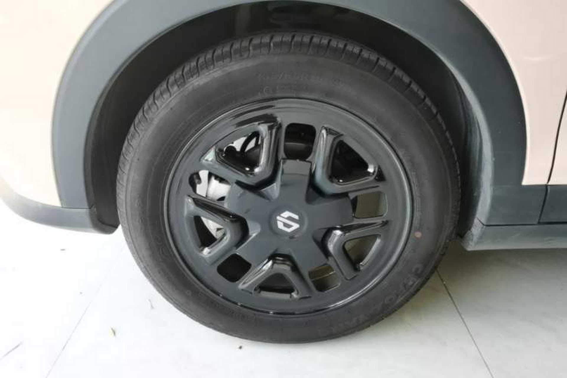 Used Leapmotor T03 2023 310 Lite Edition Left Front Wheel Hub