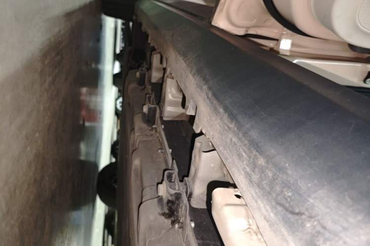 Used Leapmotor T03 2023 310 Lite Edition Left Side Sill