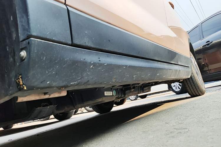 Used Leapmotor T03 2023 200 Lite Edition Left Side Sill