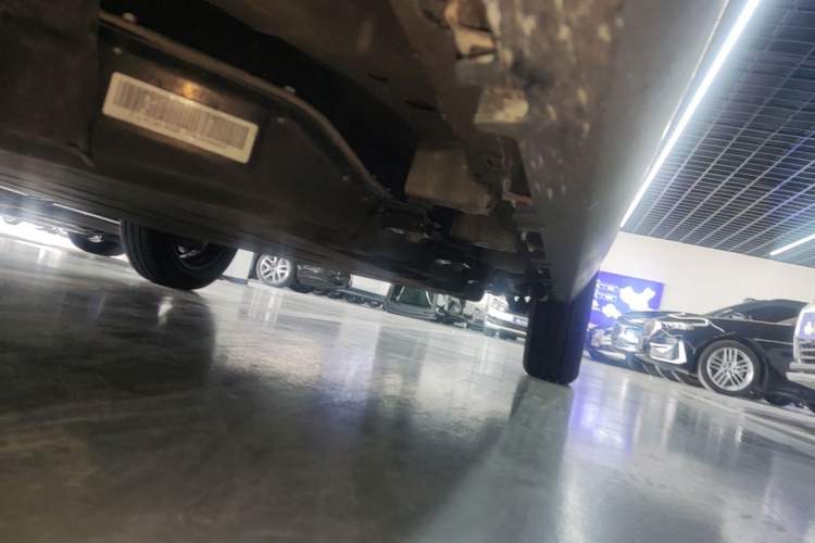 Used Leapmotor T03 2023 310 Lite Edition Left Side Sill
