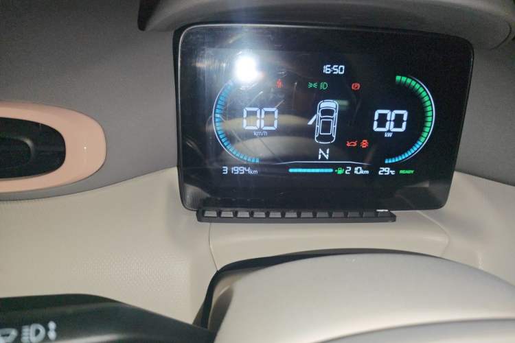 Used Leapmotor T03 2023 310 Lite Edition Odometer Close Up