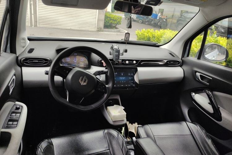 Used Leapmotor T03 2023 200 Lite Edition Center Console