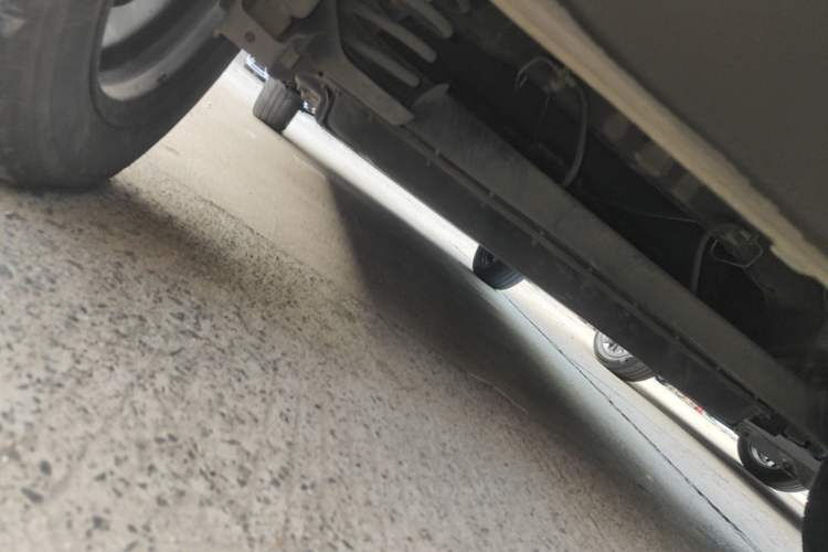 Used Leapmotor T03 2023 310 Lite Edition Chassis Front Left