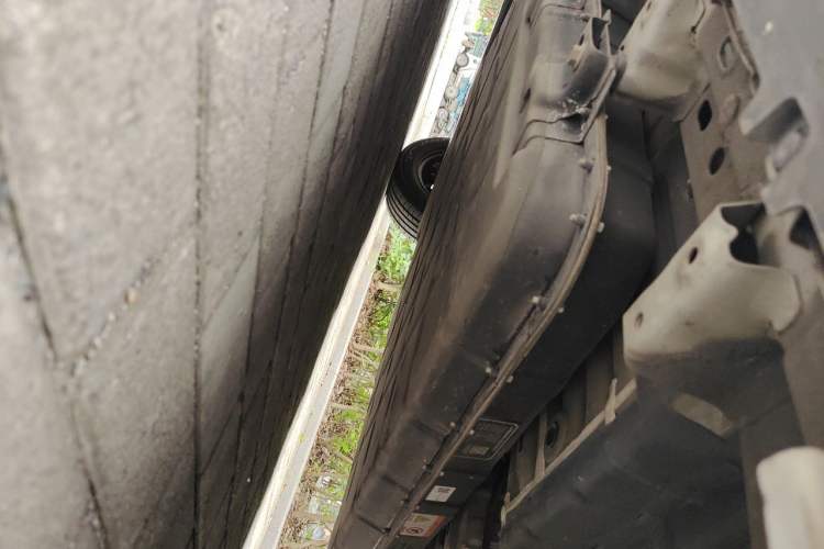 Used Leapmotor T03 2023 200 Lite Edition Chassis Rear Left