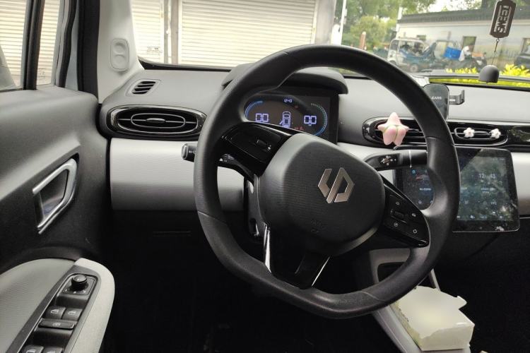 Used Leapmotor T03 2023 200 Lite Edition Steering Wheel